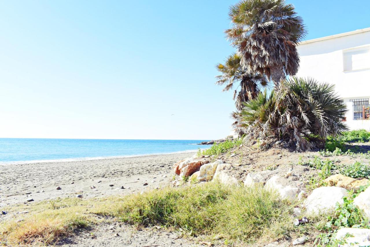 La Arana'S Home: Coqueta Casita Muy Cerca De La Playa Малага Экстерьер фото